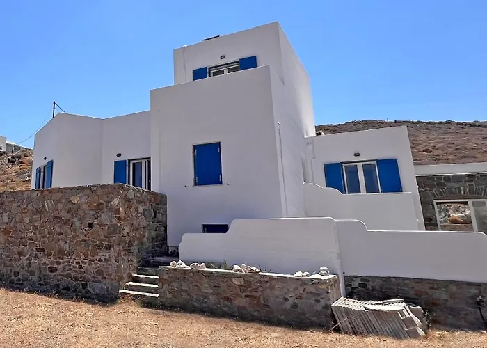 Lighthouse View Maisonette Villa *