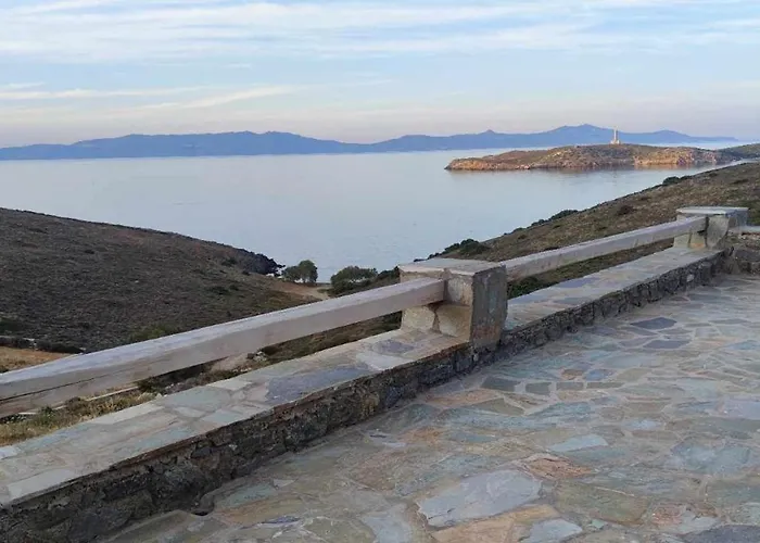 Lighthouse View Maisonette *