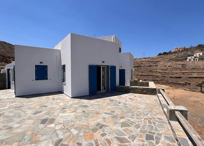 Lighthouse View Maisonette *