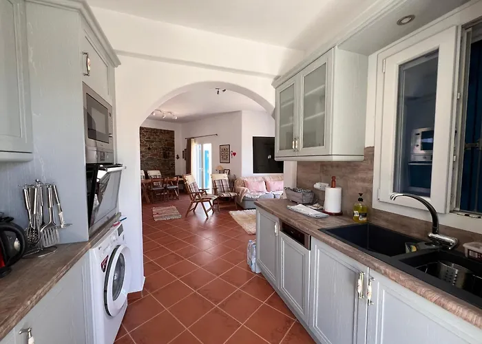 Villa Lighthouse View Maisonette Azolimnos