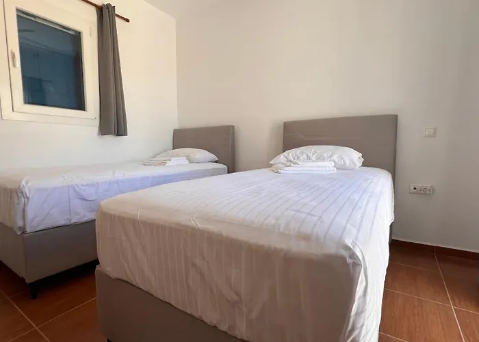 Lighthouse View Maisonette